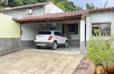 Casa em porto alegre, no bairro vila nova, com 3 dormitórios, 156 m² , 4 vagas.