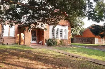 Casa com 3 quartos à venda na Rua Chavantes, --, Vila Assunção, Porto Alegre