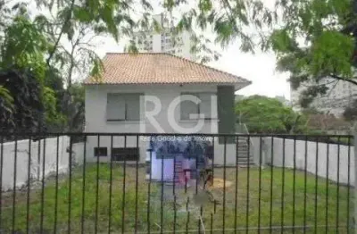 Casa com 3 quartos à venda na Avenida João Wallig, --, Passo da Areia, Porto Alegre