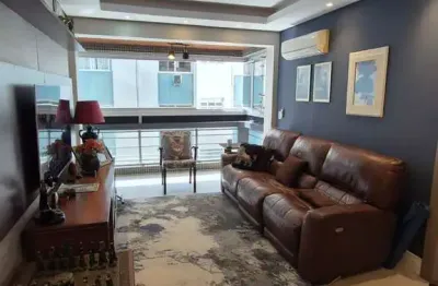 Apartamento com 02 quartos e 01 vaga escriturada no bairro independência