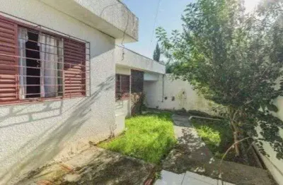 Casa para venda - 308m², 3 dormitórios, sendo 1 suites, 2 vagas - coronel aparício borges