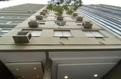 Apartamento com 2 quartos à venda na Rua Coronel Genuino, --, Centro Histórico, Porto Alegre