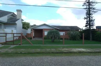 Casa com 3 quartos à venda na Rua Guia Das Pedras, --, Atlântida, Xangri-Lá