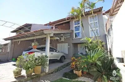 Casa para venda - 219.05m², 3 dormitórios, sendo 1 suites, 2 vagas - bahamas