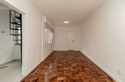 Kitnet / Stúdio à venda na Rua Major-Polícia Militar Antônio Pompílio da Fonseca, --, Vila Ipiranga, Porto Alegre