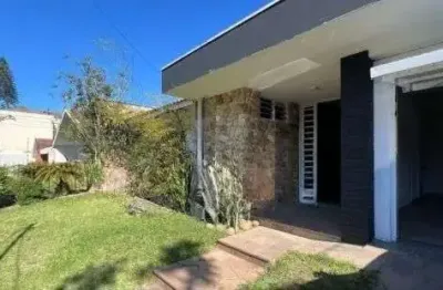 Casa com 3 quartos à venda na Avenida Montreal, --, Jardim Lindóia, Porto Alegre