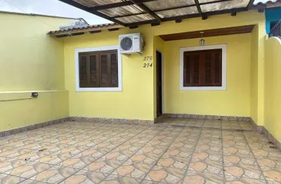 Casa financiável de 3 dormitórios um deles suíte no bairro Belém Novo em POrto Alegre