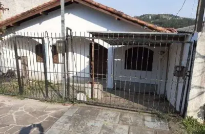 Casa com 3 quartos à venda na Avenida Vereador Roberto Landell de Moura, --, Campo Novo, Porto Alegre