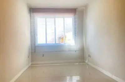 Apartamento com 1 quarto à venda na Rua Duque de Caxias, --, Centro Histórico, Porto Alegre