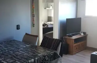 Apartamento Semimobiliado de 2 Quartos na Glória, Porto Alegre