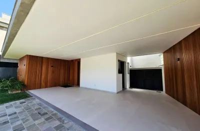 Casa em condomínio fechado com 3 quartos à venda na Rua Rio Camisa, --, Centro, Xangri-Lá