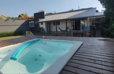 Casa para venda em florianópolis, campeche, 2 dormitórios, 1 suíte, 2 banheiros, 2 vagas