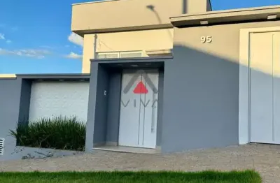 Casa com 3 quartos à venda na Rua Serra de São Domingos, 95, Residencial Serra Morena, Pouso Alegre