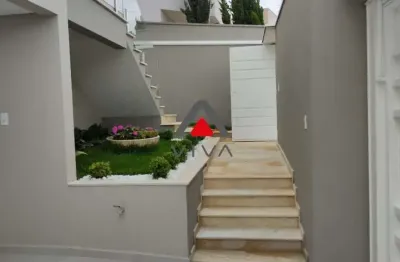 Casa com 3 quartos à venda na Rua Ipê Amarelo, 450, Parque Ibirá, Pouso Alegre