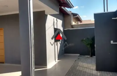 Casa com 3 quartos à venda na Rua Luiz Scodeler, 80, Residencial Morumbi II, Pouso Alegre