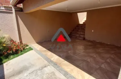 Casa com 3 quartos à venda na Rua Otávio Bechara Andari, 45, Pão de Açúcar, Pouso Alegre