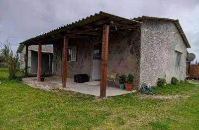 Casa com 2 dormitórios à venda por r$ 100.000,00 - magistério - balneário pinhal/rs