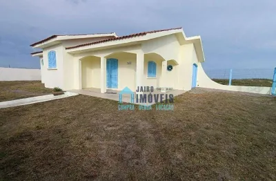 Casa com 3 dormitórios, a poucos metros do mar à venda por r$ 250.000 - centro - balneário pinhal/rs