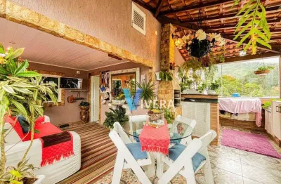 Casa com 2 dormitórios à venda, 47 m² por r$ 350.000,00 - tijuca - teresópolis/rj