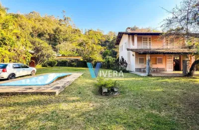 Casa com 5 dormitórios à venda, 211 m² por r$ 600.000,00 - albuquerque - teresópolis/rj