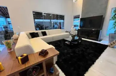 Casa com 4 dormitórios à venda, 232 m² por r$ 1.400.000,00 - barra do imbuí - teresópolis/rj