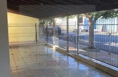 Casa à venda na Vila Elmaz, São José do Rio Preto 