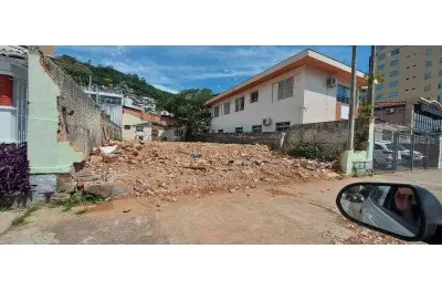 Terreno à venda na Rua Júlio Moura, 393, Centro, Florianópolis