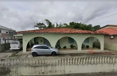 Casa com 3 quartos à venda na Rua Docilicio Luz, 487, São Luiz, São José