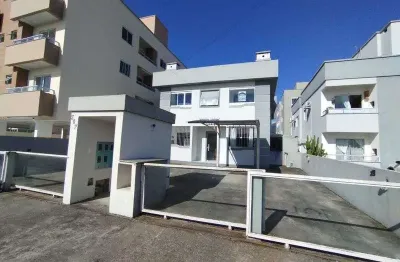 Apartamento com 2 quartos para alugar na Rua Zilma Martins, 307, Barra do Aririú, Palhoça