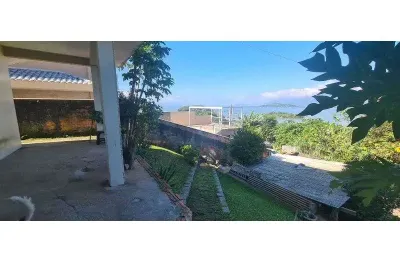 Casa com 6 quartos para alugar na Servidão Irmãos Cabral, 15, Ponta de Baixo, São José