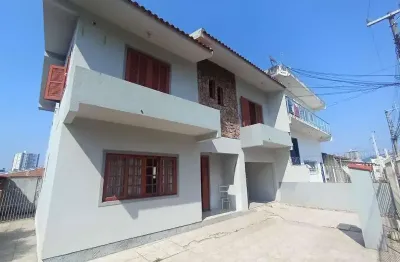 Casa com 4 quartos à venda na Rua Capitão Pedro Leite, 745, Barreiros, São José