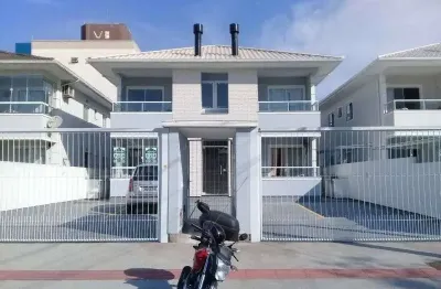 Apartamento com 2 quartos à venda na Rua Waldemar Garcia, 55, Nova Palhoça, Palhoça