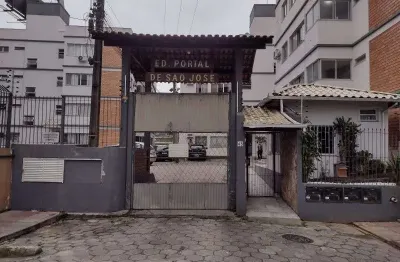 Apartamento com 1 quarto para alugar na Avenida Governador Adolfo Konder, 45, Campinas, São José