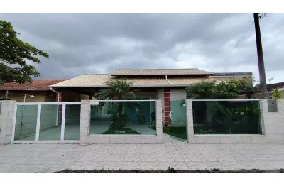 Casa com 4 quartos à venda na Rua Carlito Farias, Praia de Fora, Palhoça