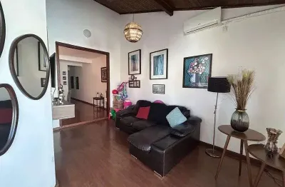 Casa com 2 quartos à venda na Rua Valmira da Silva, Forquilhas, São José