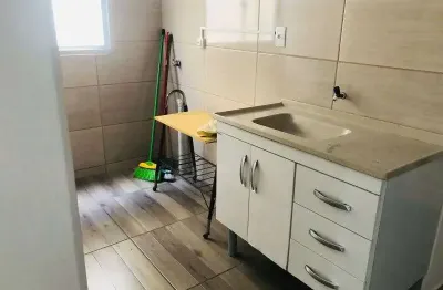 Apartamento com 2 quartos à venda na Rua Ida Constantino Zuchinali, 120, Praia Comprida, São José