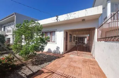 Casa com 3 quartos à venda na Rua Irmã Bonavita, Capoeiras, Florianópolis