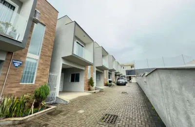Casa em condomínio fechado com 2 quartos à venda na Rua Falcão, 117, Forquilhas, São José