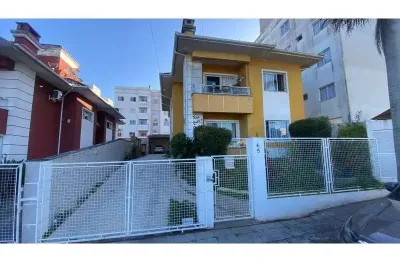 Apartamento com 2 quartos para alugar na Rua dos Poetas, 65, Potecas, São José