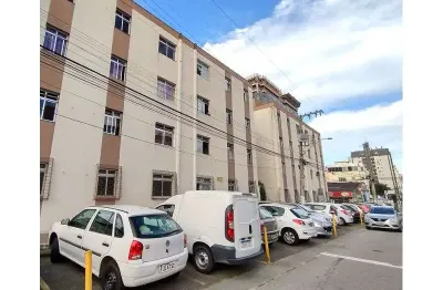 Apartamento com 2 quartos para alugar na Avenida Irineu Bornhausen, 811, Campinas, São José