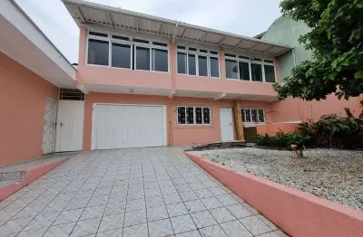 Casa com 4 quartos à venda na Rua Frederico Afonso - De 4250 Ao Fim - Lado Par, 4334, Ponta de Baixo, São José