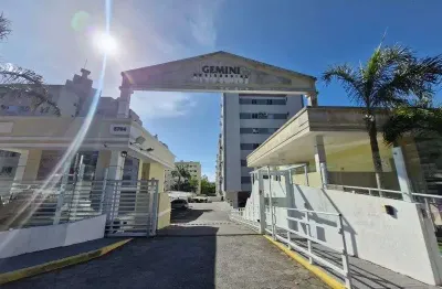 Apartamento com 2 quartos para alugar na Rua Frederico Afonso, 5764, Ponta de Baixo, São José