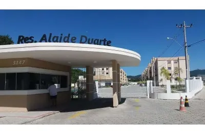 Apartamento com 2 quartos para alugar na Rua Antônio Jovita Duarte, 3147, Forquilhas, São José