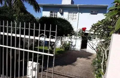 Casa com 3 quartos à venda no Roçado, São José 