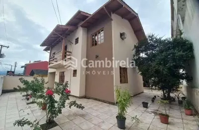 Casa com 4 quartos à venda no Forquilhinhas, São José 