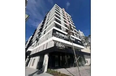 Apartamento com 2 quartos para alugar no Estreito, Florianópolis 