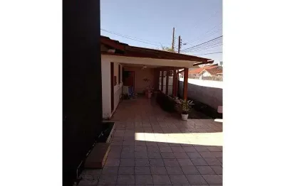 Casa com 3 quartos à venda na Rua Gentil Sandin, 30, Praia Comprida, São José