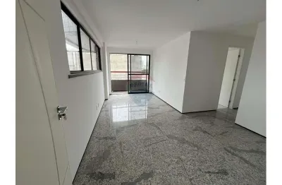 Apartamento com 3 quartos à venda no Centro, Fortaleza 