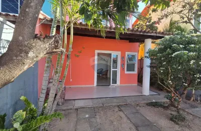 Casa com 3 quartos à venda na Rua Waldir Medeiros Da Silva, 372, Centro, Aquiraz