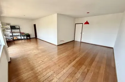 Apartamento com 4 quartos à venda na Rua Artur Itabirano, 2, São José, Belo Horizonte por R$ 880.000